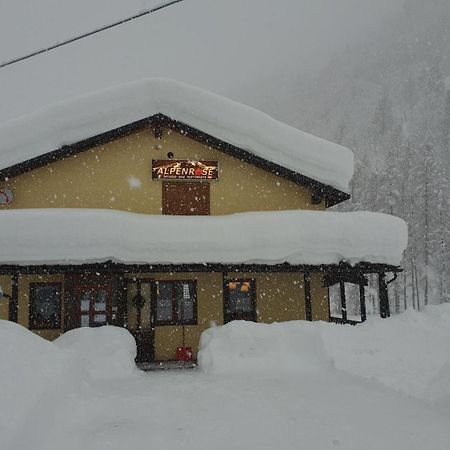 Hotel Rifugio Alpenrose Carcoforo Zewnętrze zdjęcie